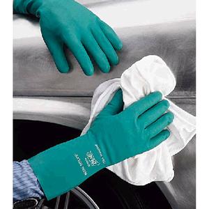 19'' Chemical-Resistant Nitrile Gloves